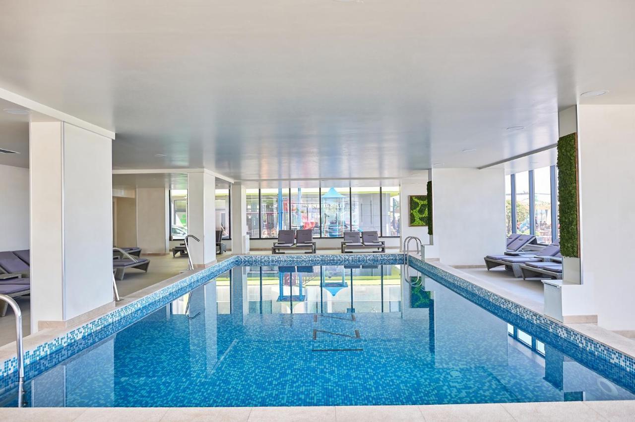 Fineloft Sea View Apartment-Spa N Pools Beach Resort ナボダリ エクステリア 写真